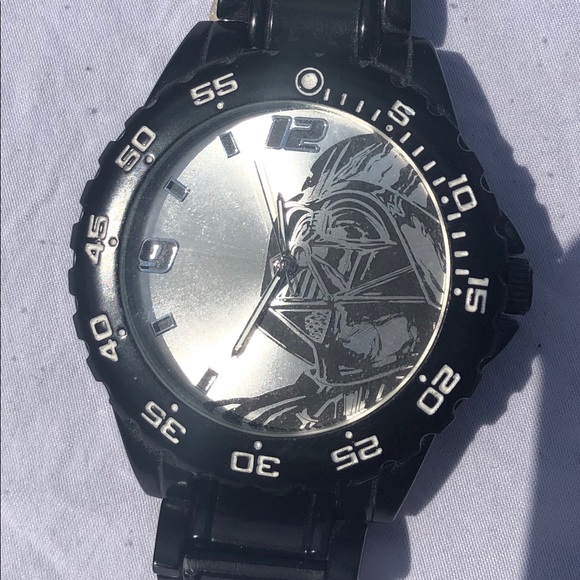 Star Wars Watch - Picture 2 of 2